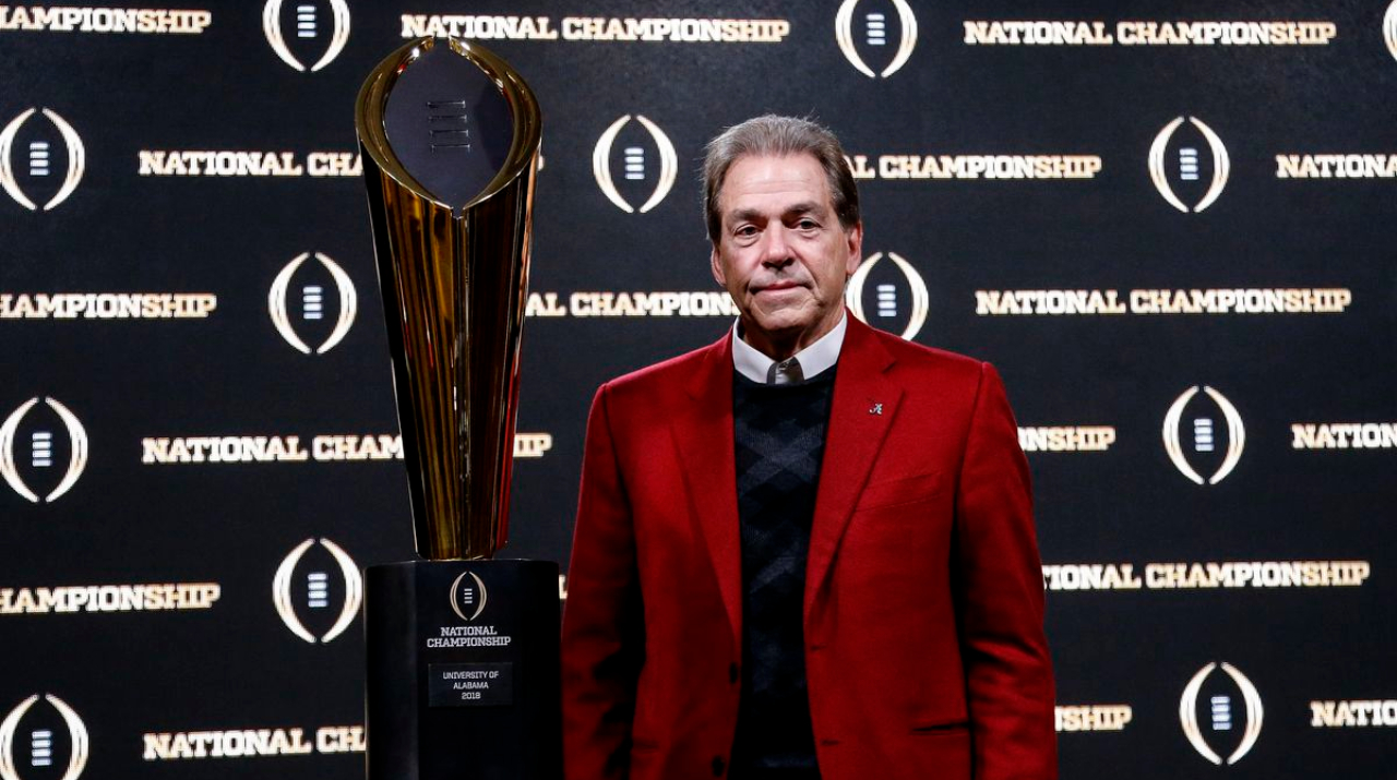 ¿Qué equipos entrenó Nick Saban?