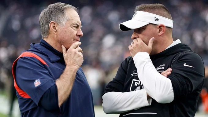 Parecidos pero diferentes: New England Patriots y Las Vegas Raiders, unidos en las malas decisiones