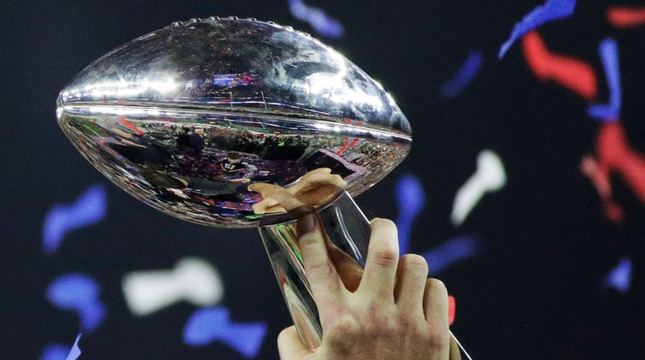 Super Bowl 2024: ¿Cuánto cuesta el trofeo del campeón de la NFL?