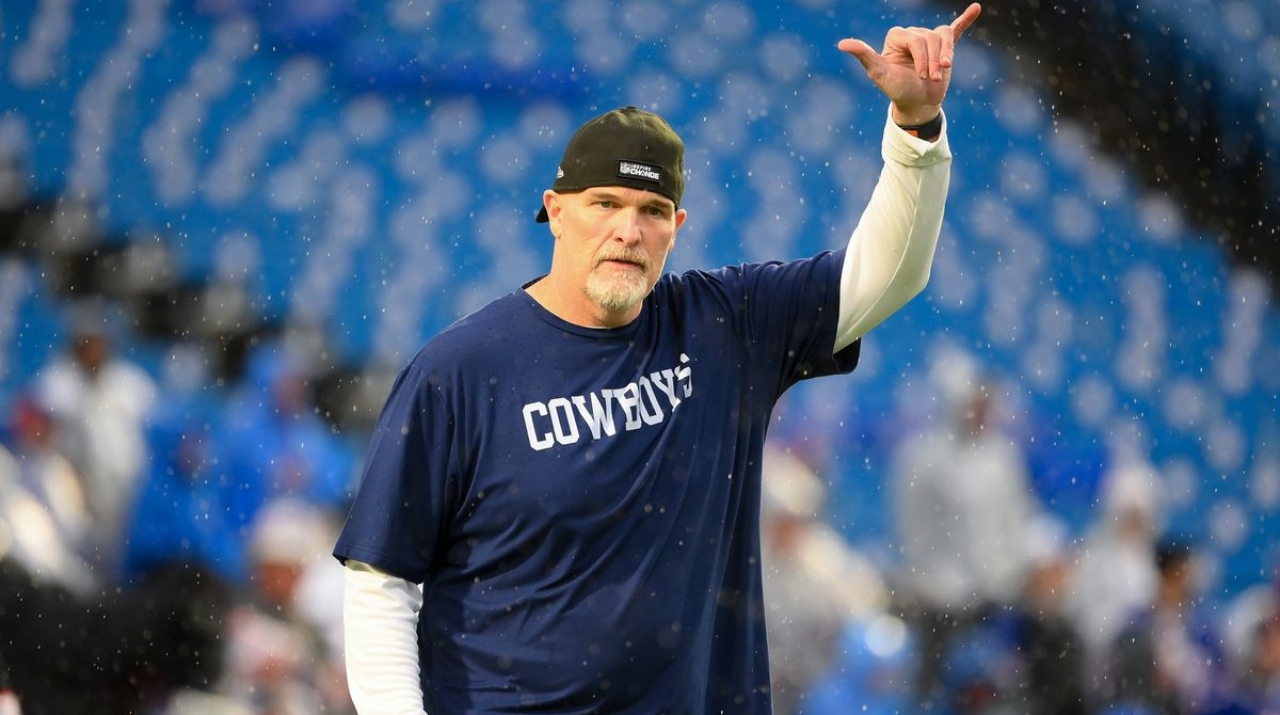 Washington Commanders le roba entrenador a Dallas Cowboys para la NFL 2024
