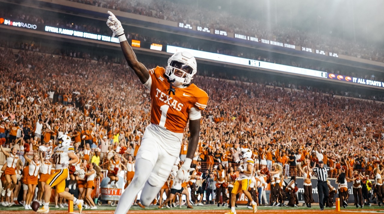 ¿Quién es Xavier Worthy, el receptor que rompió el récord de velocidad en el NFL Scouting Combine 2024?