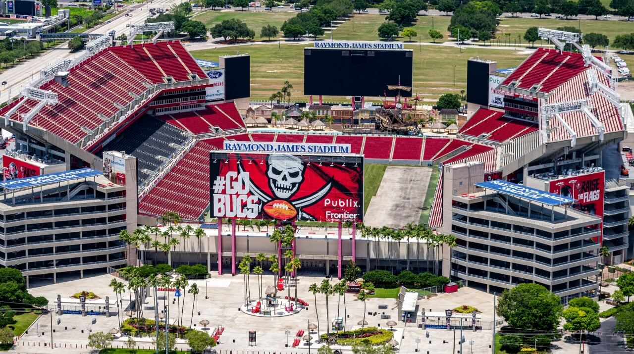 Estadios de la NFL: El Raymond James Stadium de los Tampa Bay Buccaneers