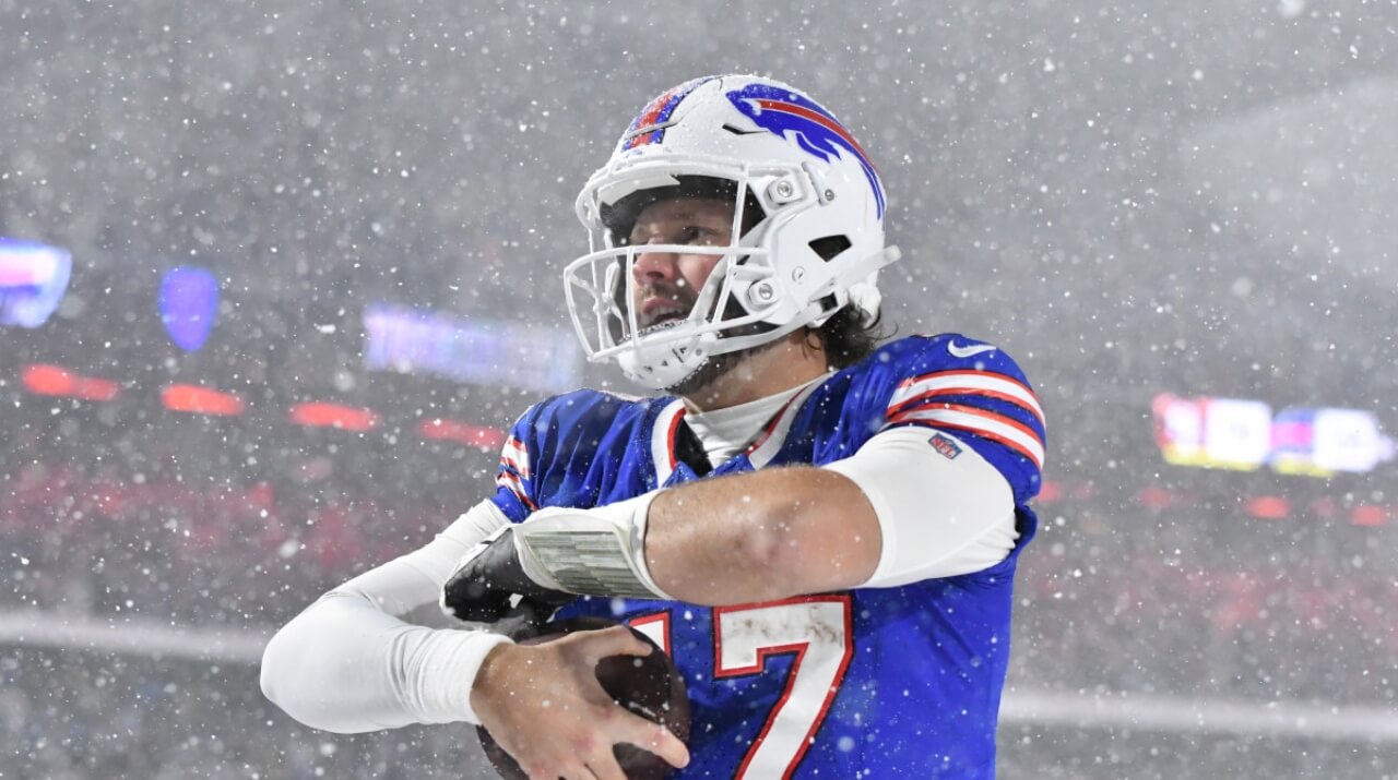 Josh Allen se metió en la historia grande de los Buffalo Bills con una de sus anotaciones vs. San Francisco 49ers