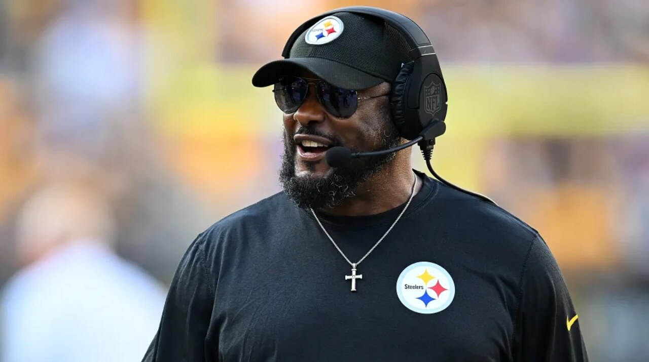 Mike Tomlin extendió récord con Pittsburgh Steelers y ahora va por la marca histórica de la NFL