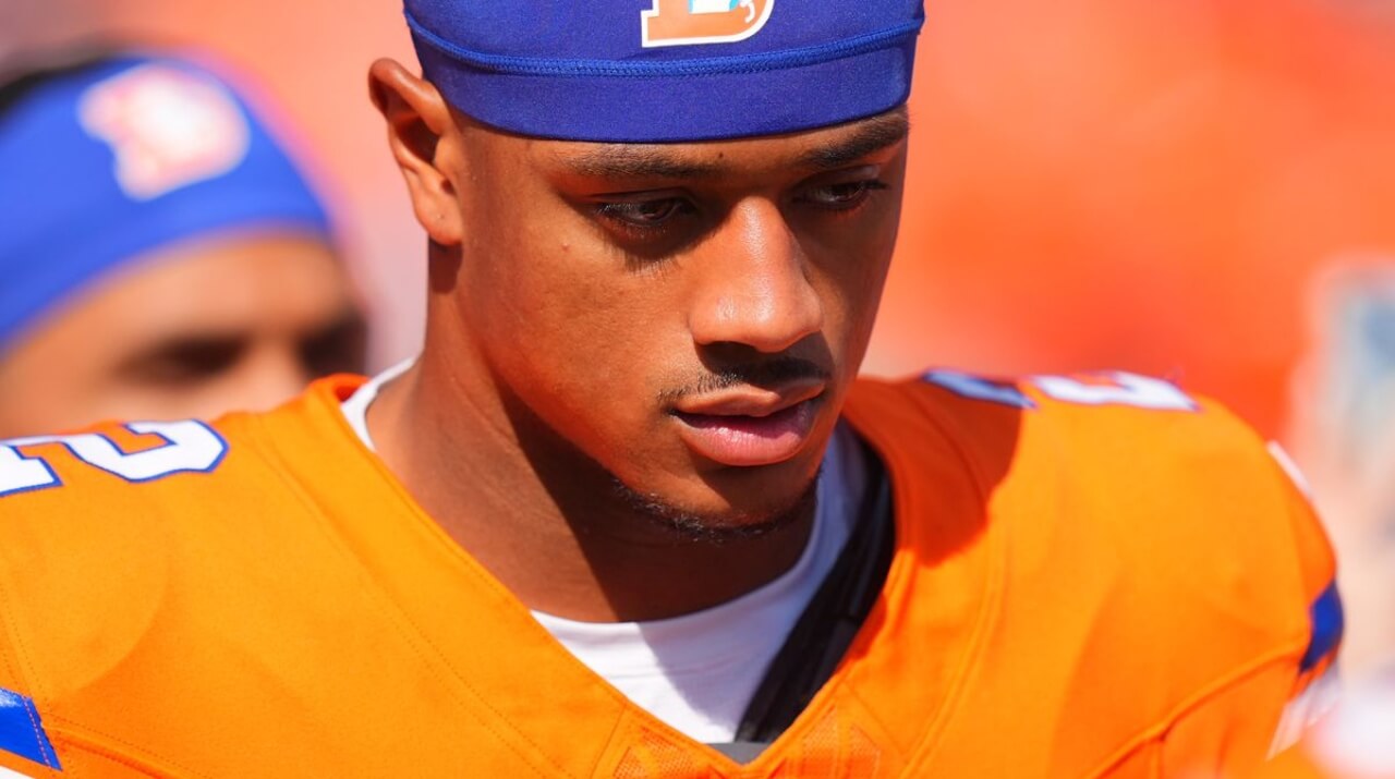 ¿Juega o no Patrick Surtain hoy con Denver Broncos vs. Los Angeles Charges?