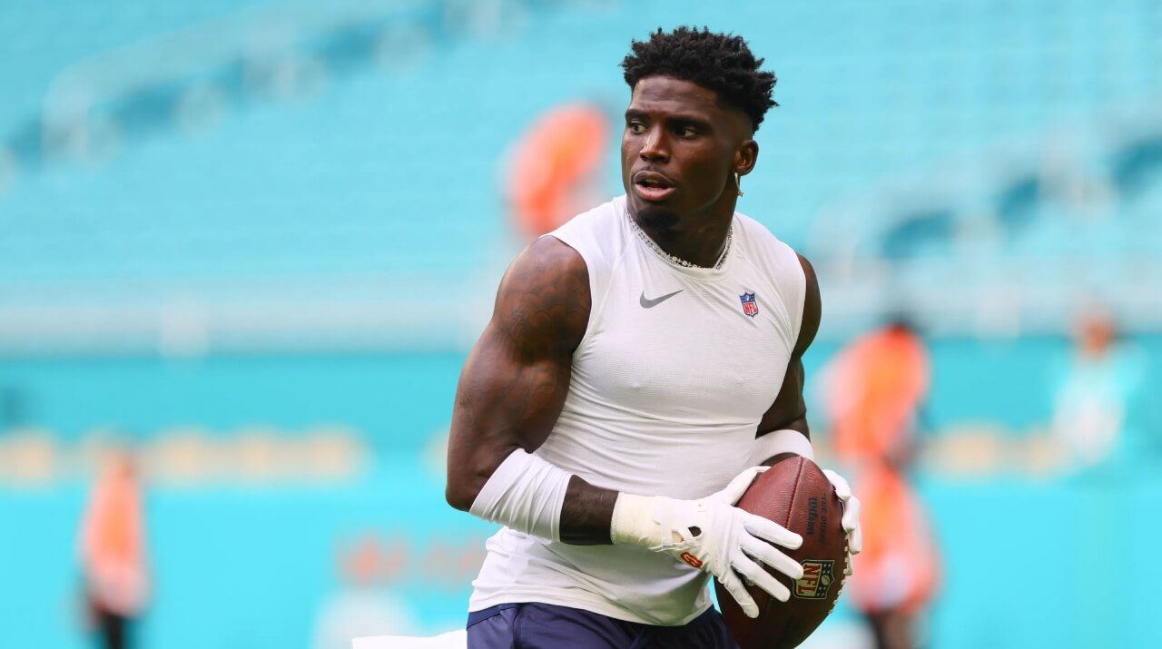 ¿Juega o no Tyreek Hill hoy con Miami Dolphins vs. San Francisco 49ers?