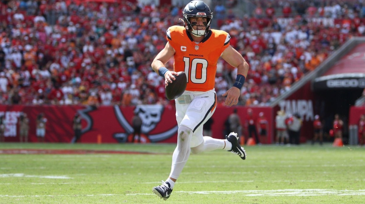 Bo Nix y Troy Franklin consiguen récord histórico en los Playoffs de la NFL