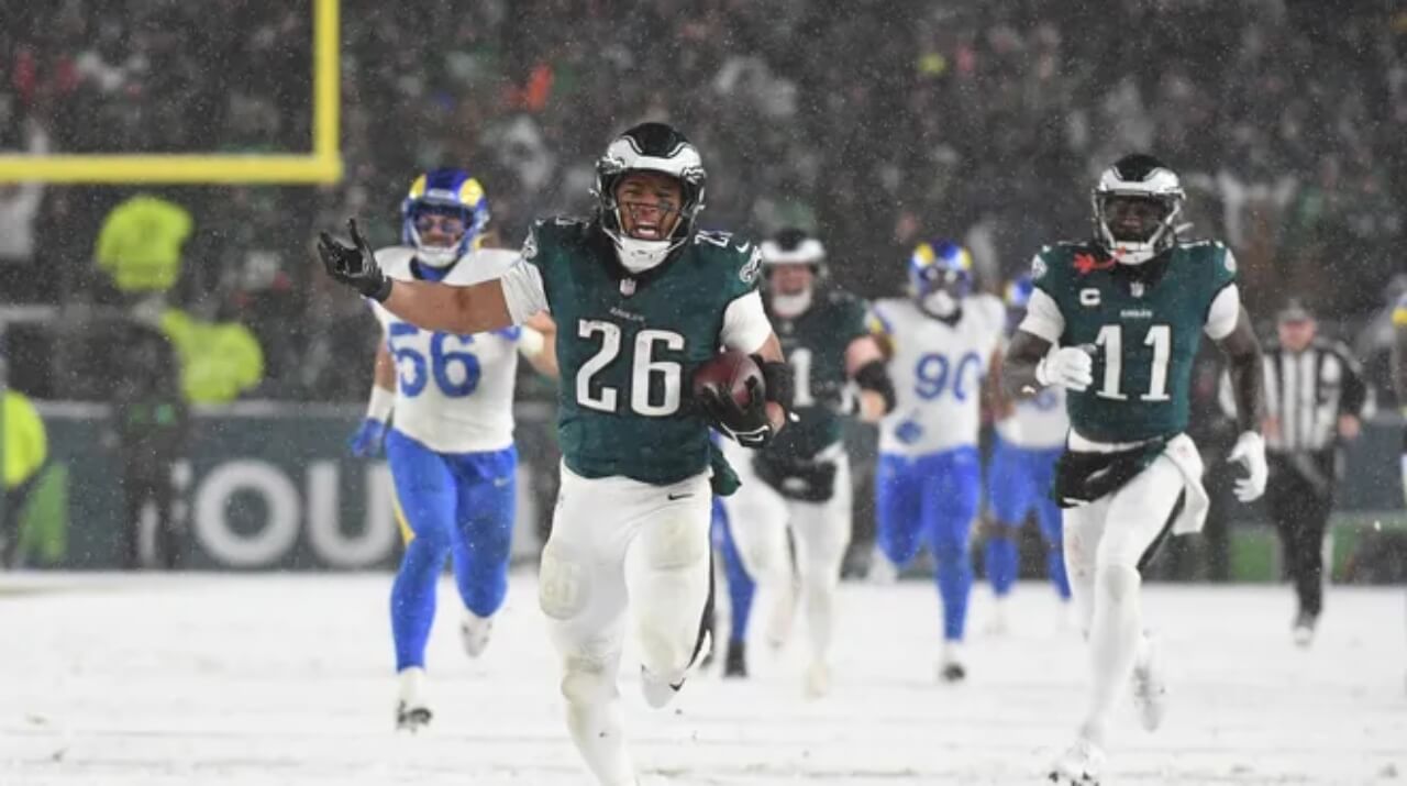 Saquon Barkley alcanza una histórica marca en la victoria de Philadelphia Eagles en los NFL Playoffs